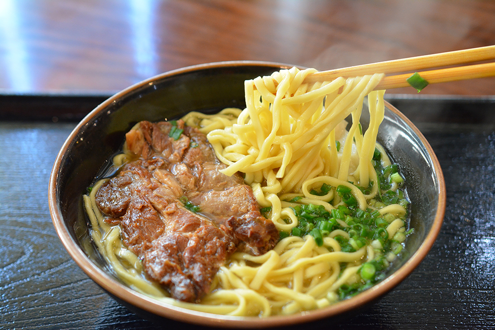 沖縄格安レンタカー セブンズレンタカー 